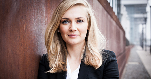 Alissia Iljaitsch Innovation vectorform